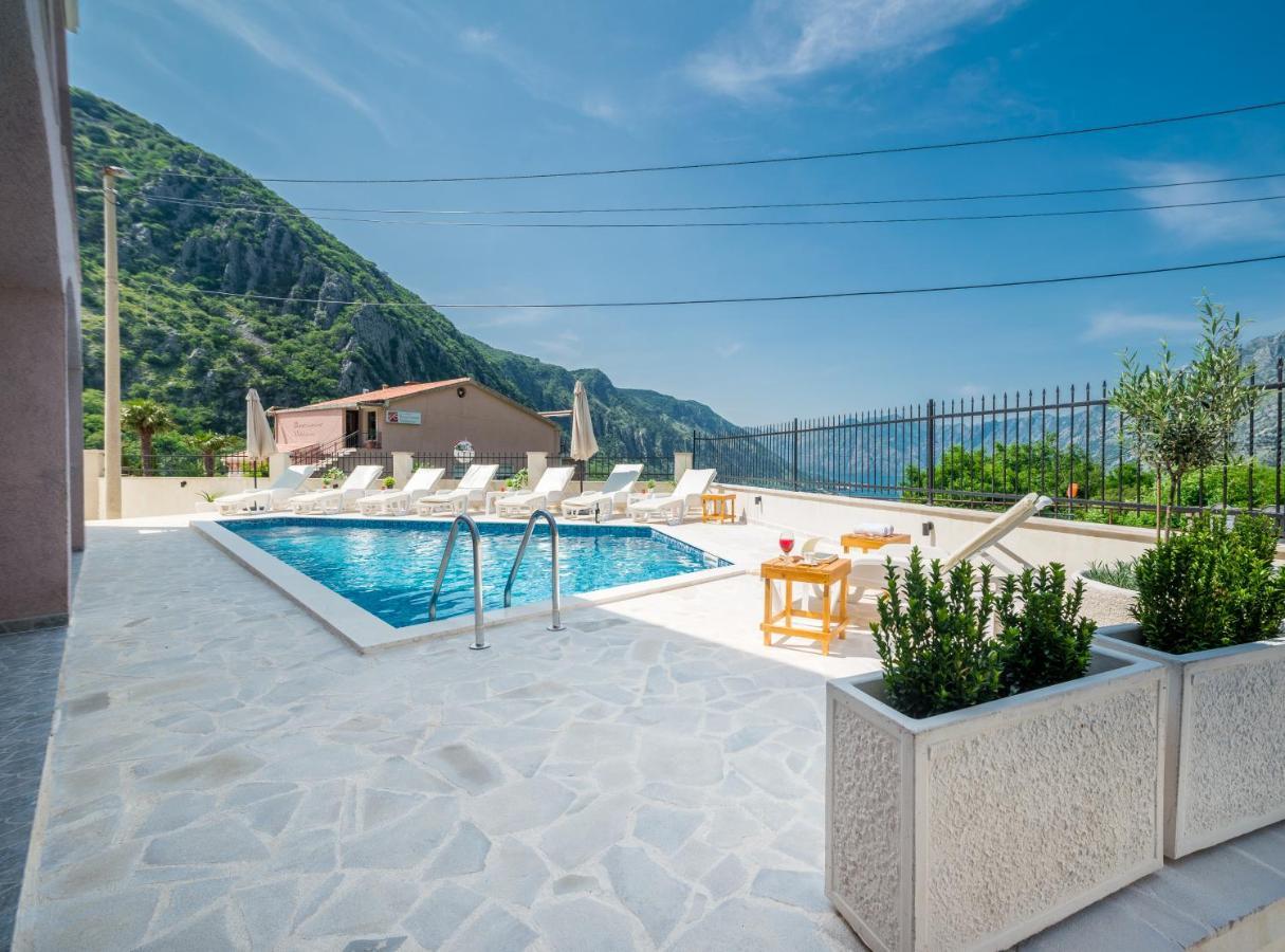 Boka Bay 2 Leilighet Kotor Eksteriør bilde