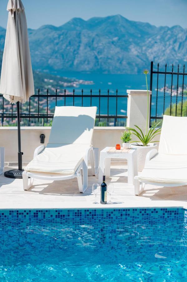 Boka Bay 2 Leilighet Kotor Eksteriør bilde