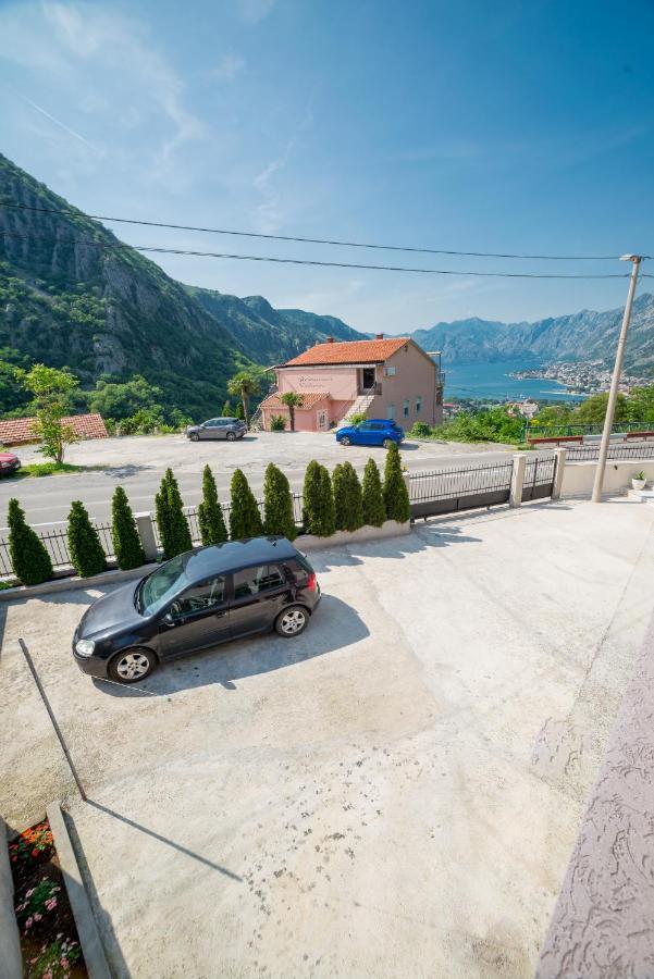 Boka Bay 2 Leilighet Kotor Eksteriør bilde